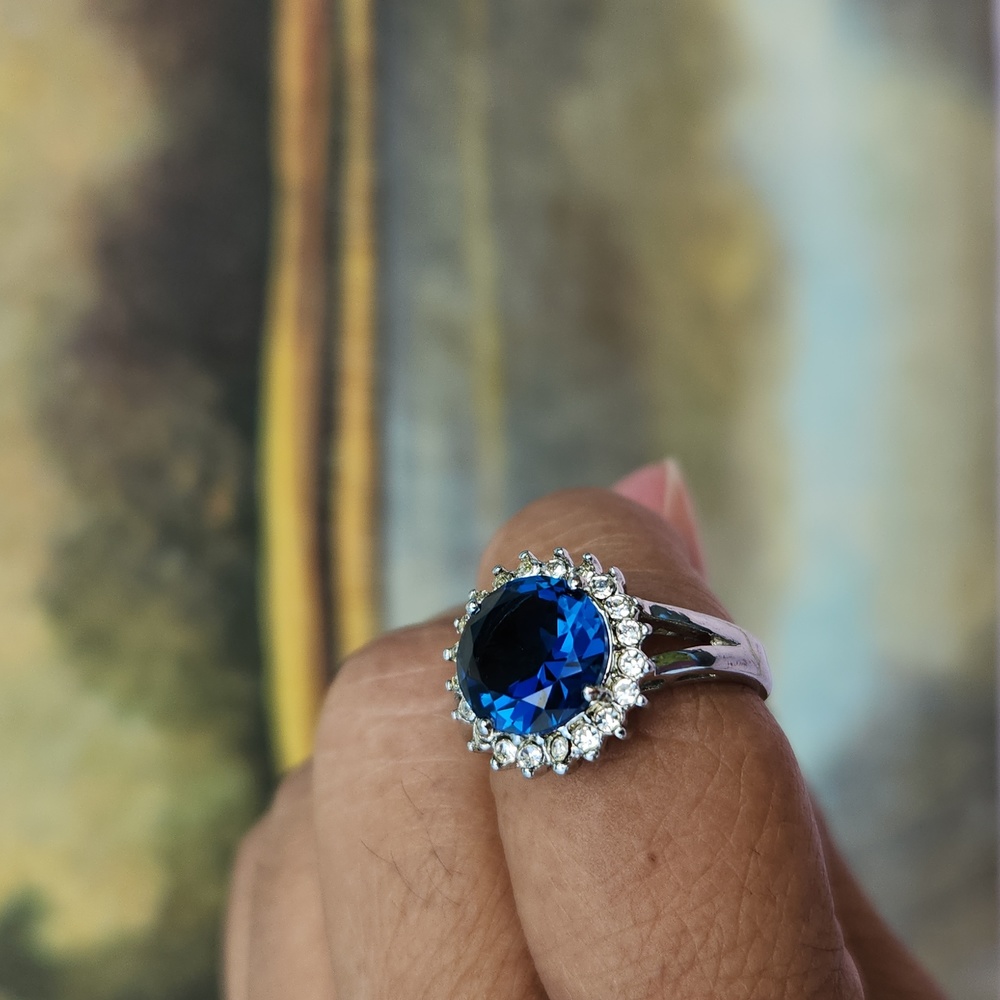 Vintage Sapphire Necklace / Chocker, Eàrrings & Ring Set - Picture 12 of 12